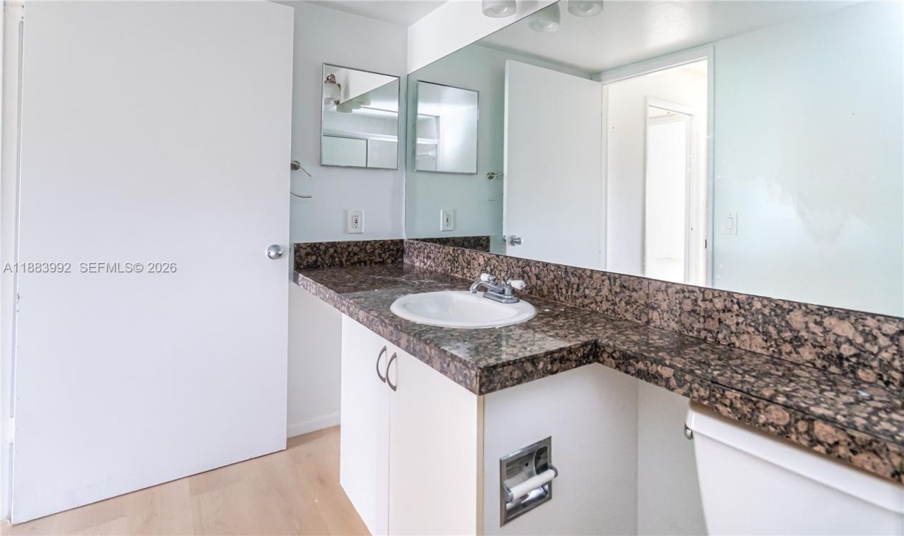 19601 E Country Club Dr, Unit 7308, Aventura, FL 33180 Photo