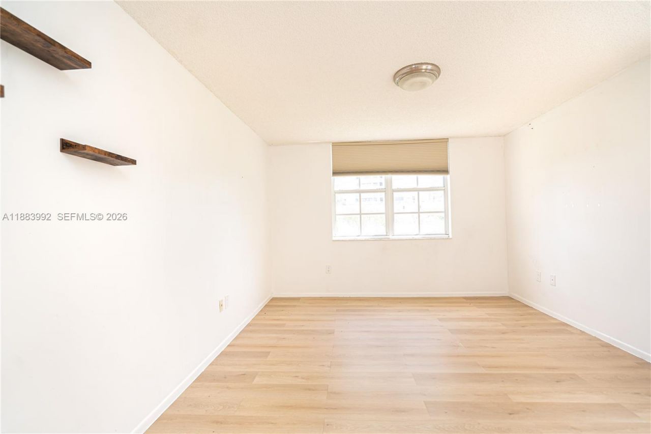 19601 E Country Club Dr, Unit 7308, Aventura, FL 33180 Photo