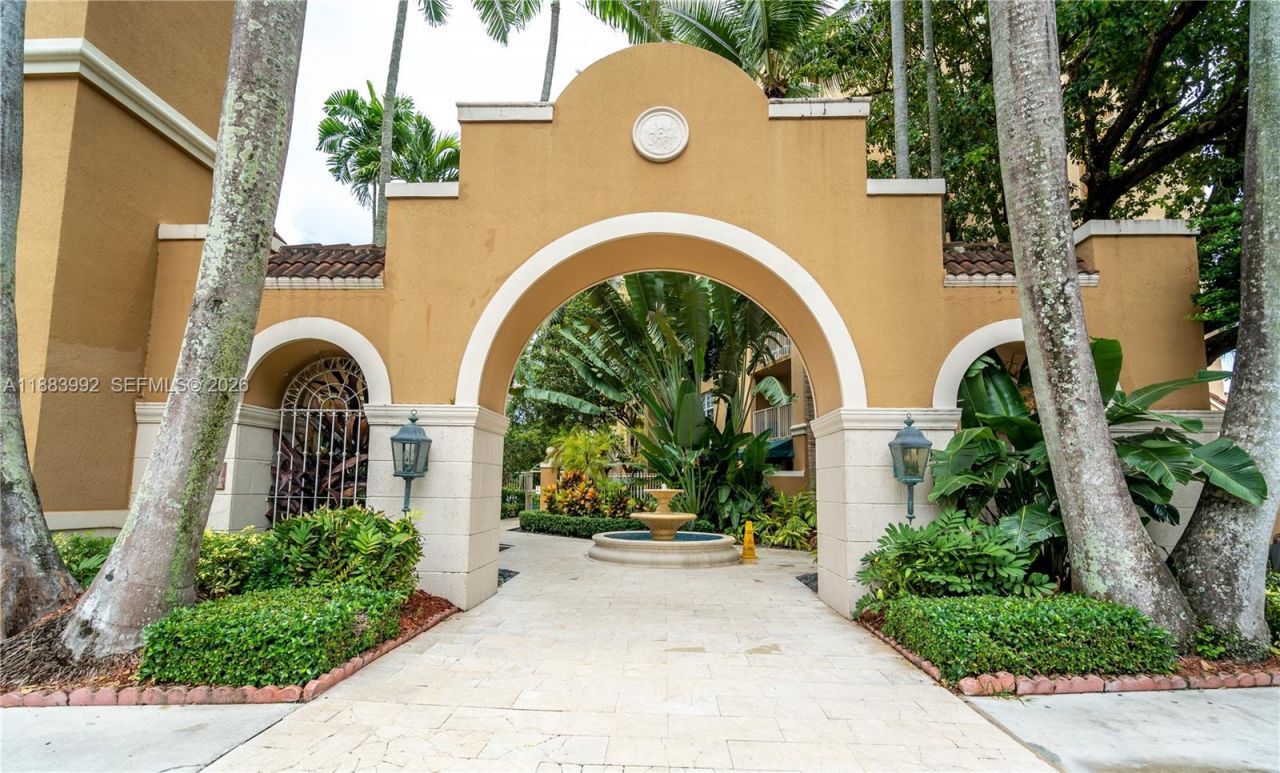 19601 E Country Club Dr, Unit 7308, Aventura, FL 33180 Photo