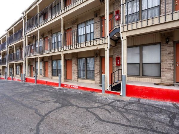 3000 Guadalupe ST, Unit 110, Austin, TX 78705