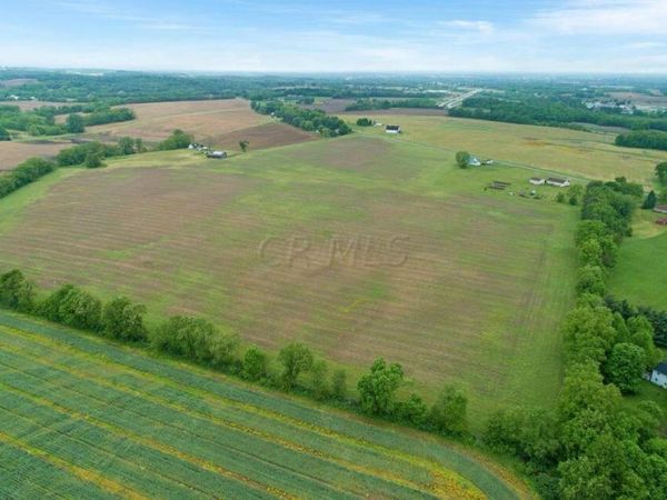2155 Carroll Southern Road NW, Carroll, OH 43112
