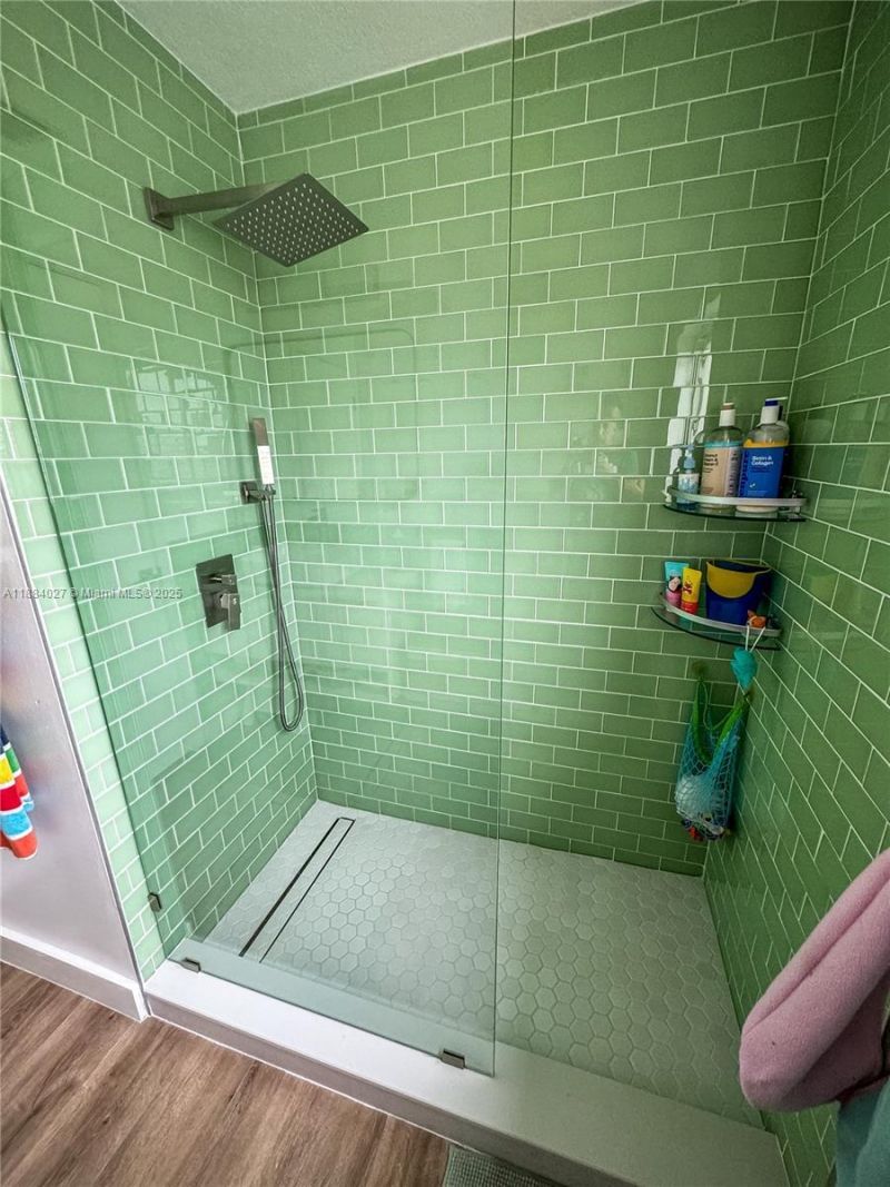 857 Vanda Ter, Weston, FL 33327 Photo