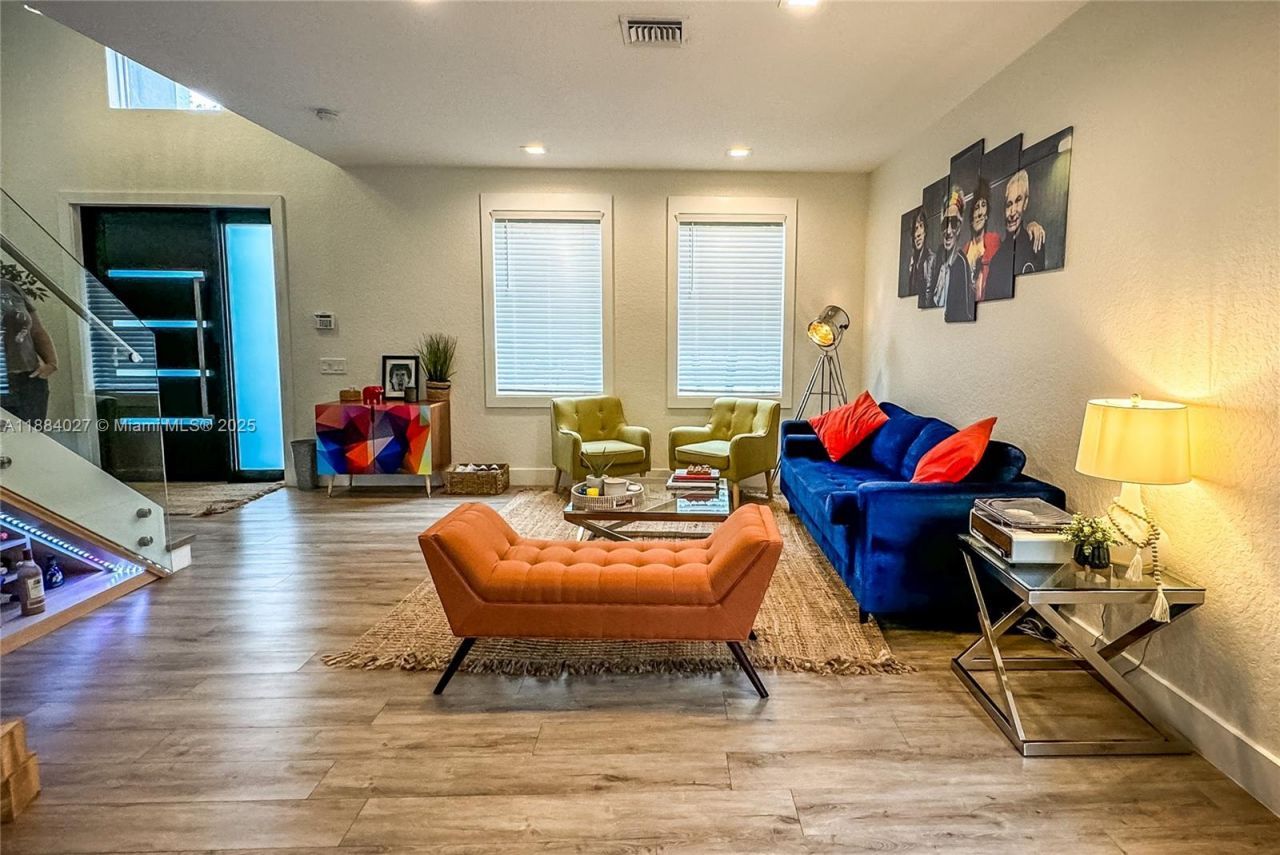 857 Vanda Ter, Weston, FL 33327 Photo