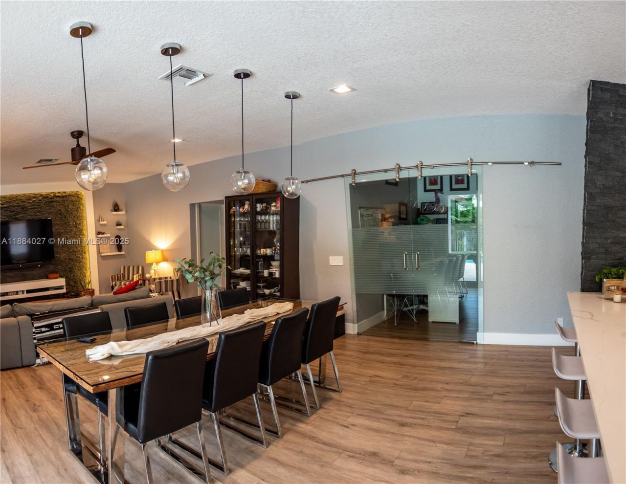 857 Vanda Ter, Weston, FL 33327 Photo