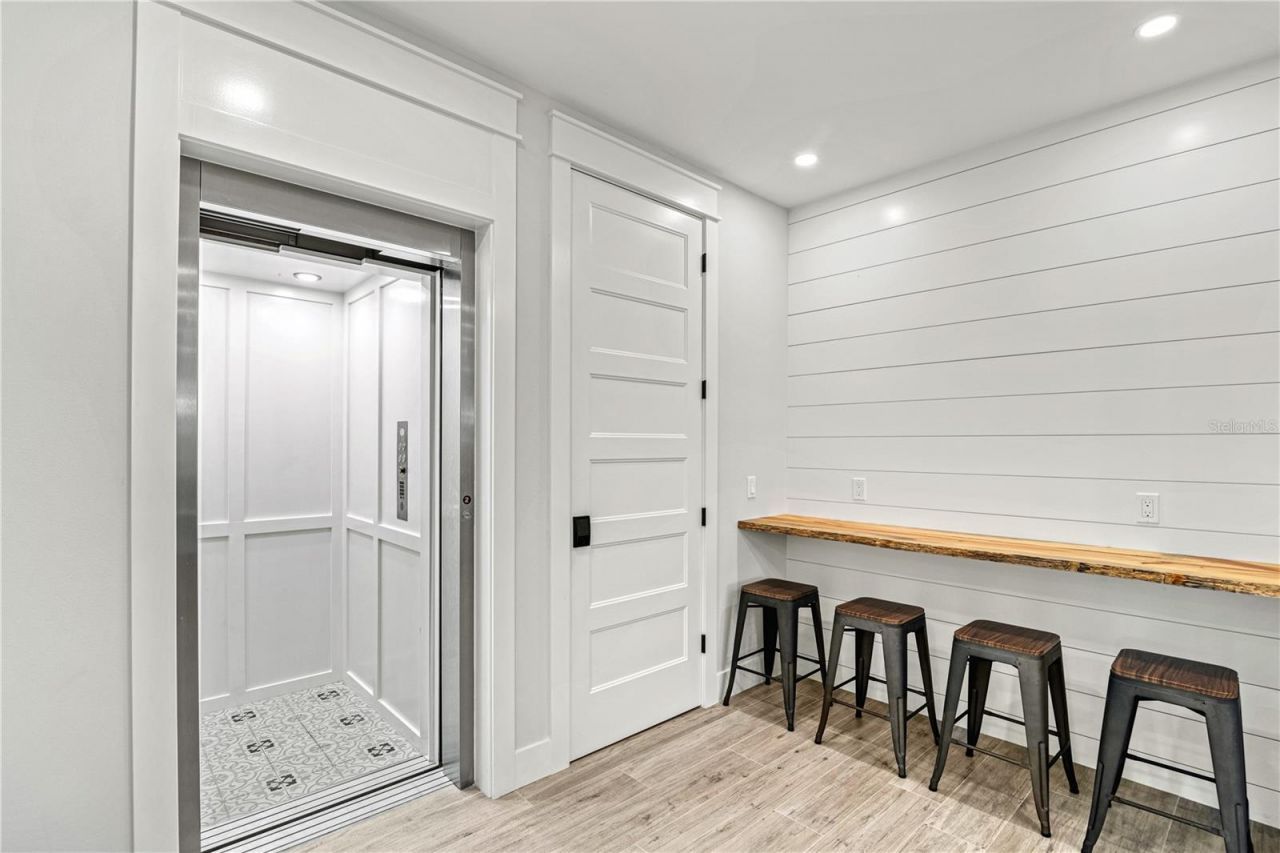 119 Avenida Messina, Sarasota, FL 34242 Photo