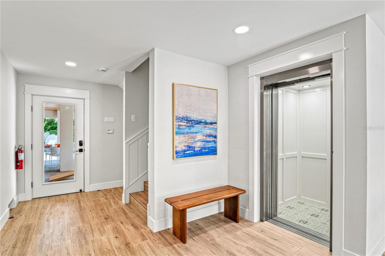 119 Avenida Messina, Sarasota, FL 34242 Photo