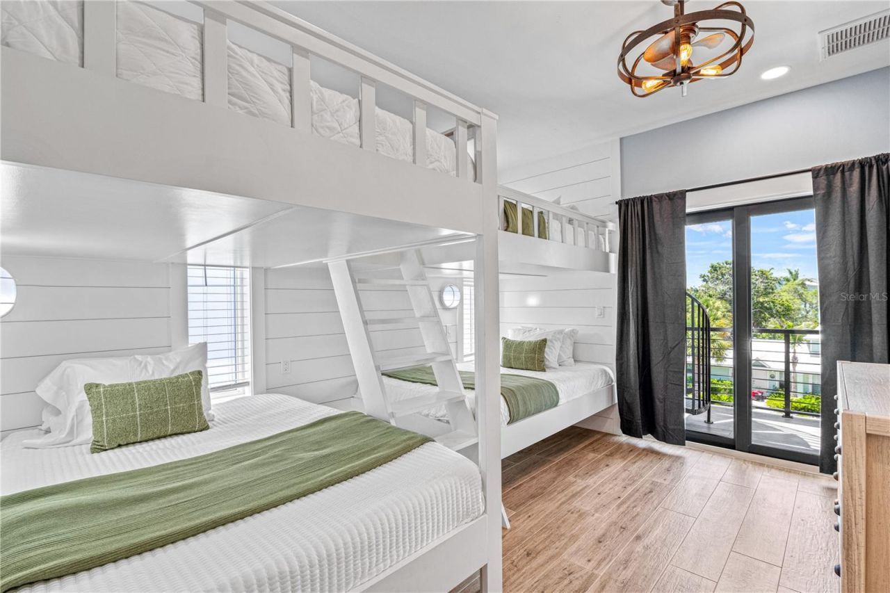 119 Avenida Messina, Sarasota, FL 34242 Photo