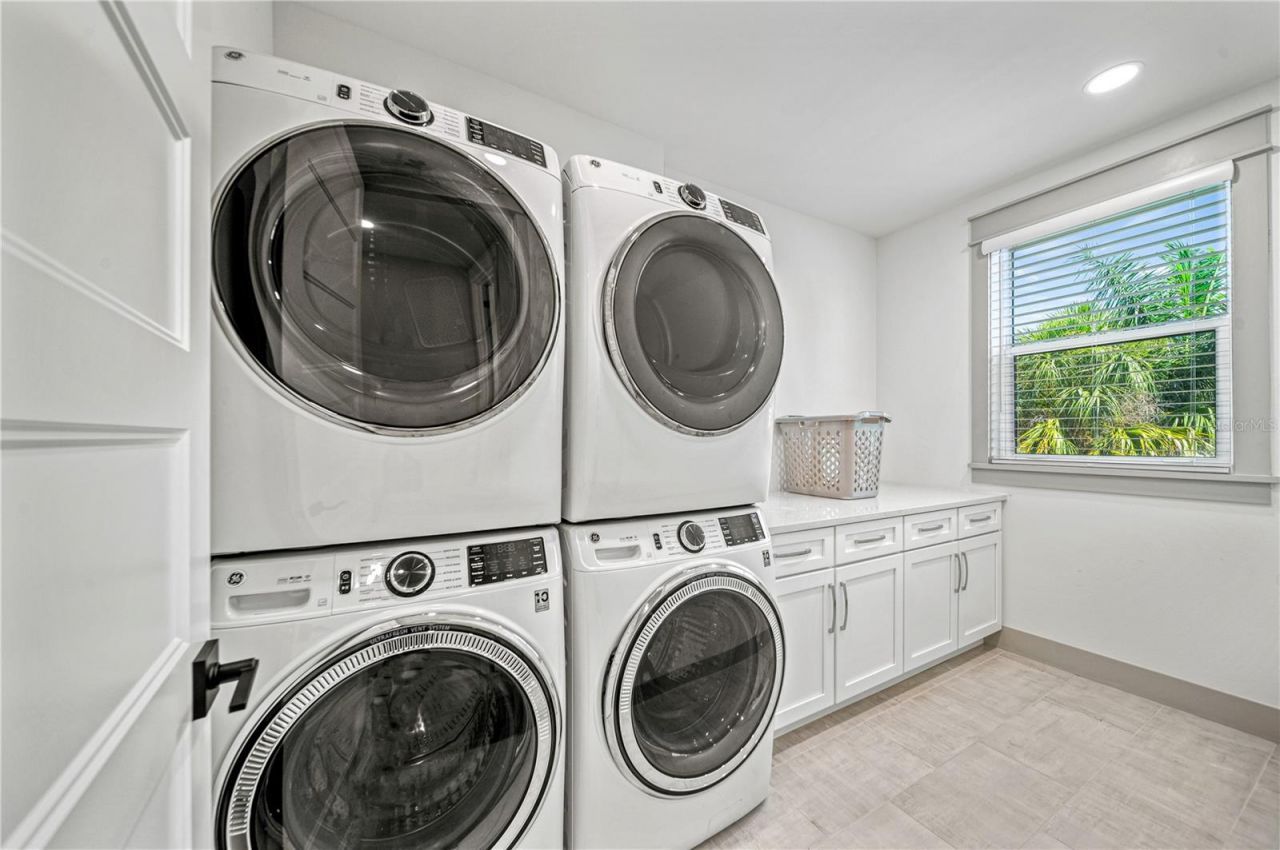 119 Avenida Messina, Sarasota, FL 34242 Photo