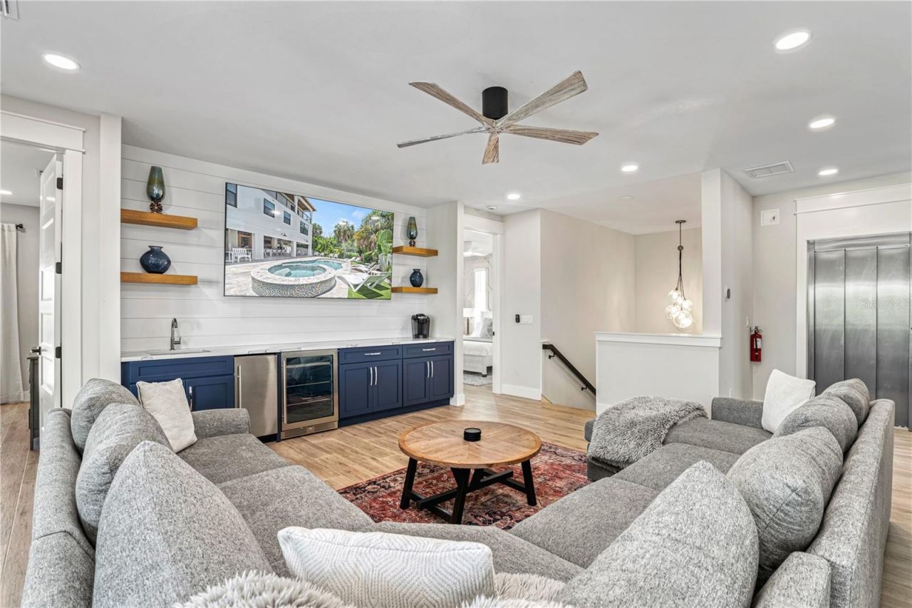 119 Avenida Messina, Sarasota, FL 34242 Photo