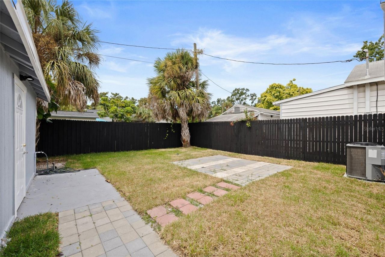 4550 21st Street N, Saint Petersburg, FL 33714 Photo