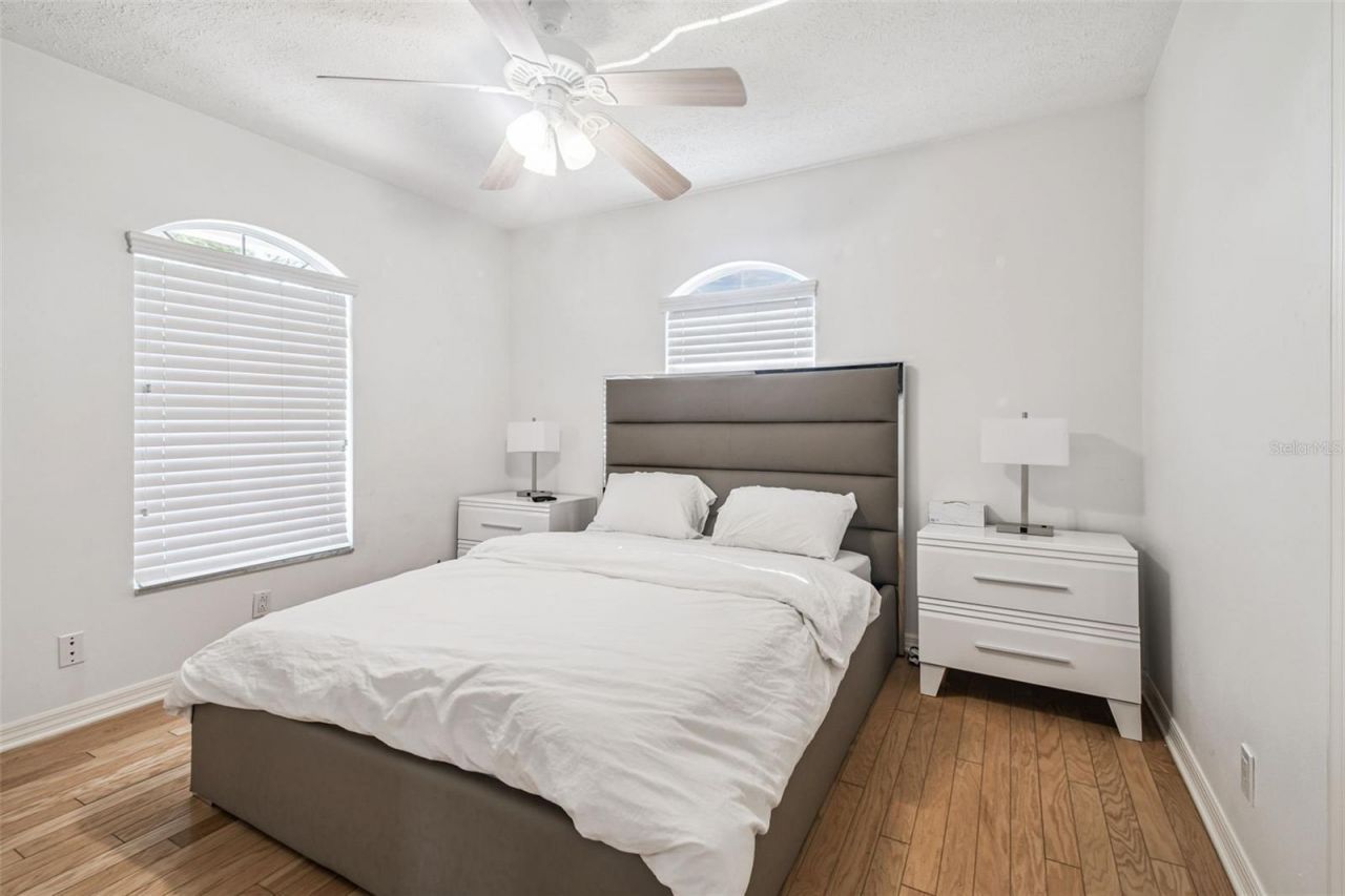 9914 Alavista Drive, Gibsonton, FL 33534 Photo