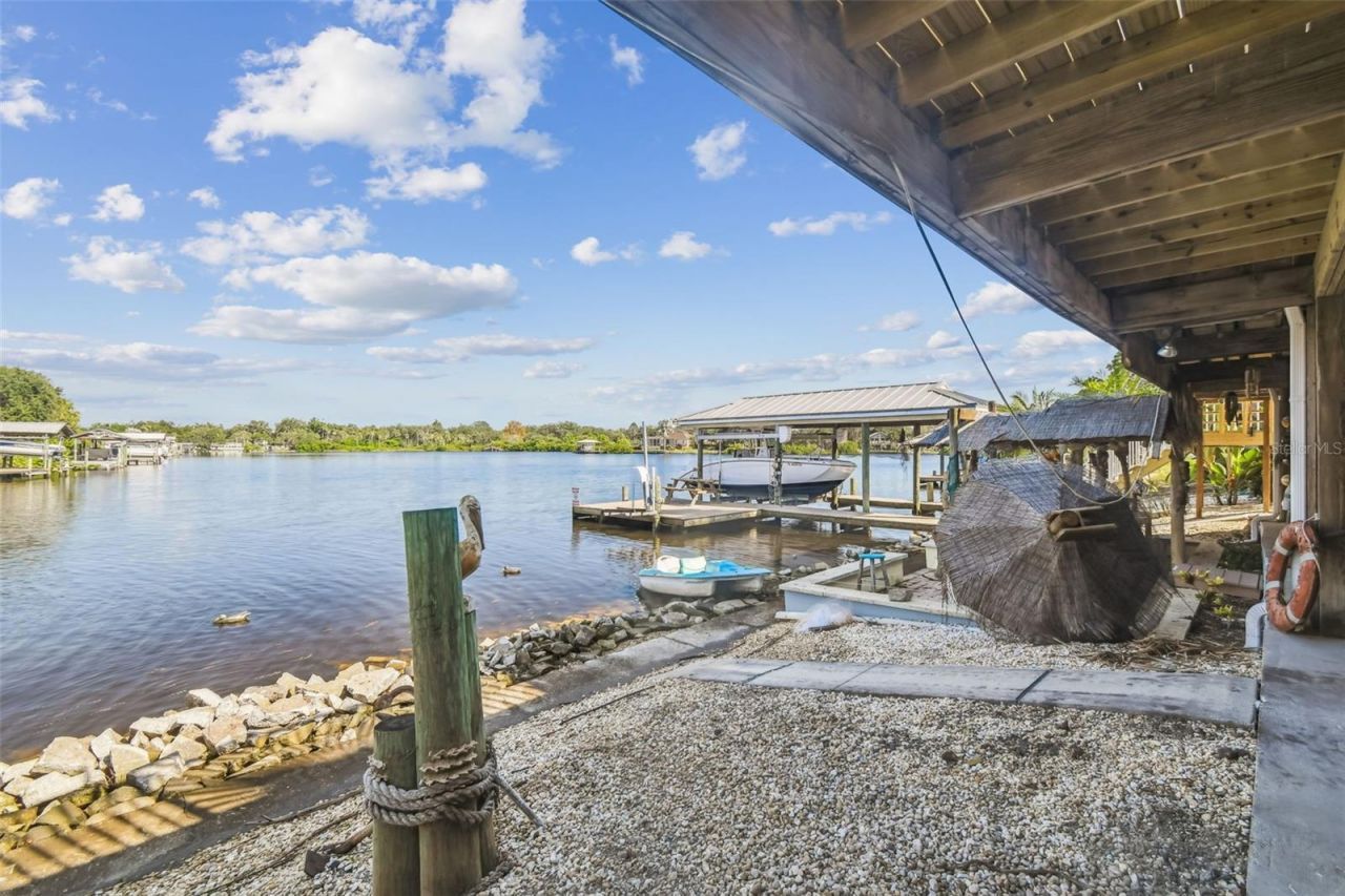 9914 Alavista Drive, Gibsonton, FL 33534 Photo