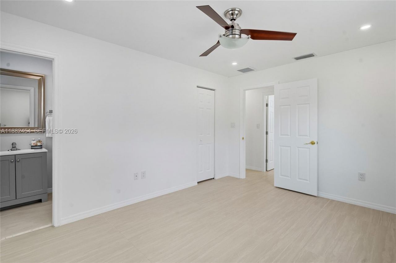 3024 N 73rd Ter, Hollywood, FL 33024 Photo