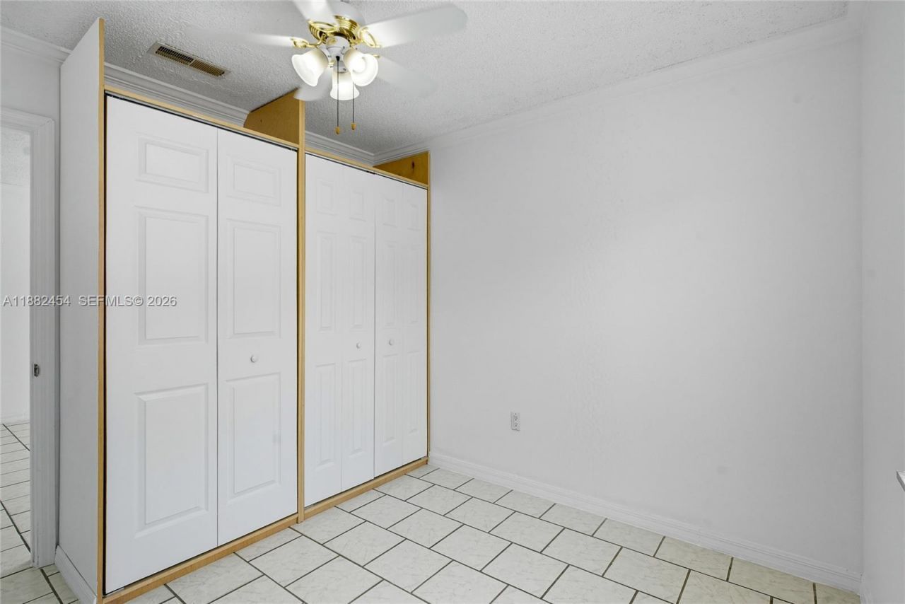 3024 N 73rd Ter, Hollywood, FL 33024 Photo