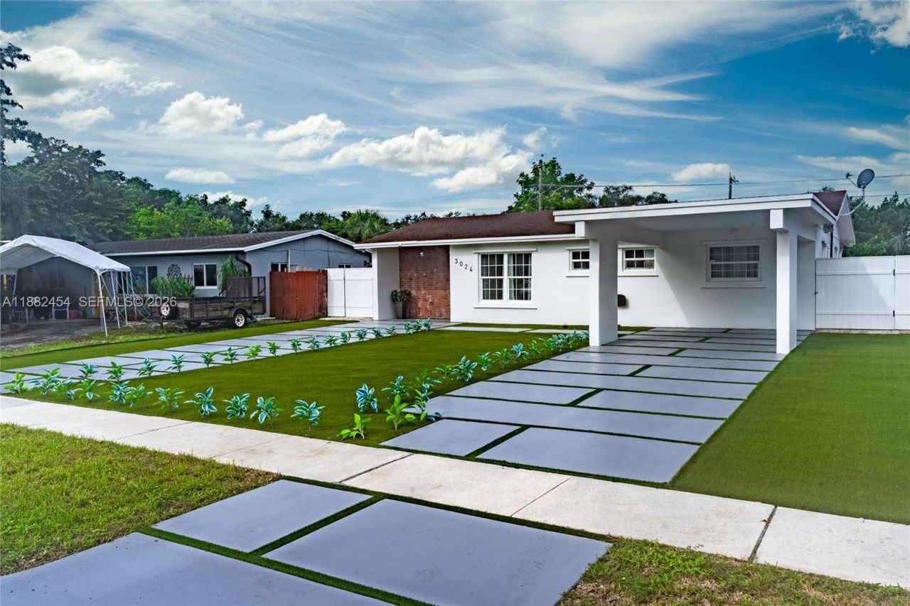 3024 N 73rd Ter, Hollywood, FL 33024 Photo