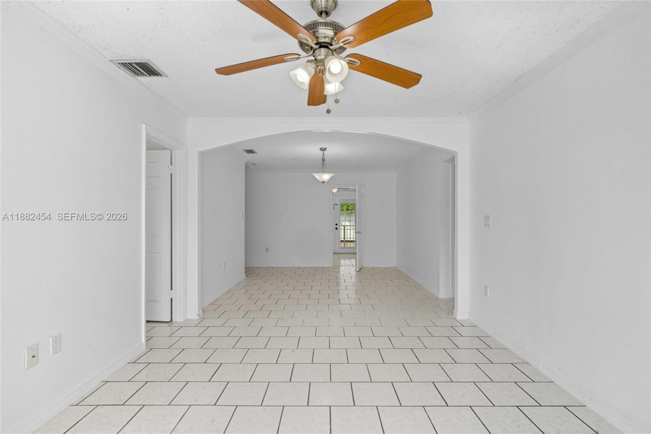 3024 N 73rd Ter, Hollywood, FL 33024 Photo