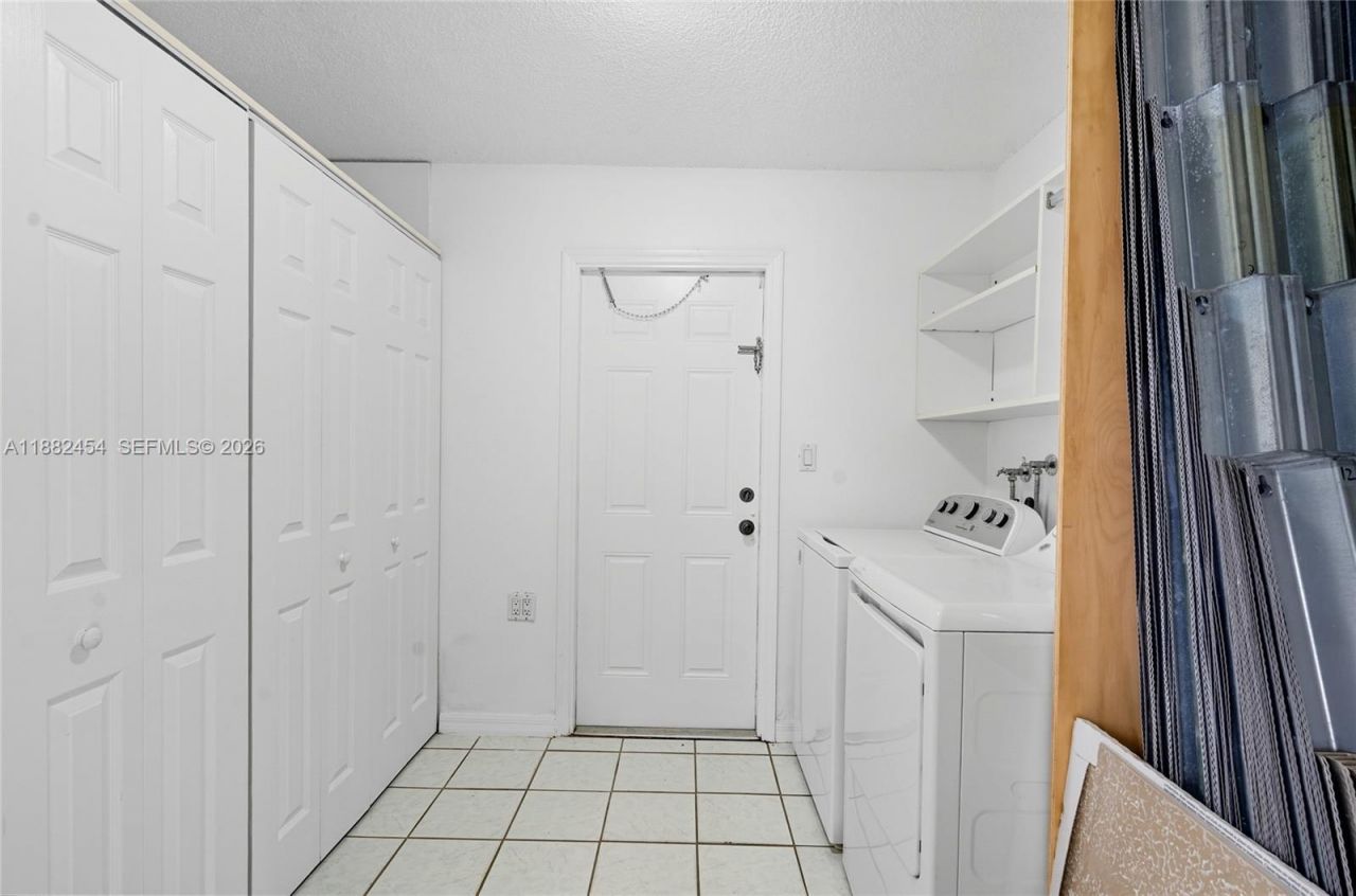 3024 N 73rd Ter, Hollywood, FL 33024 Photo