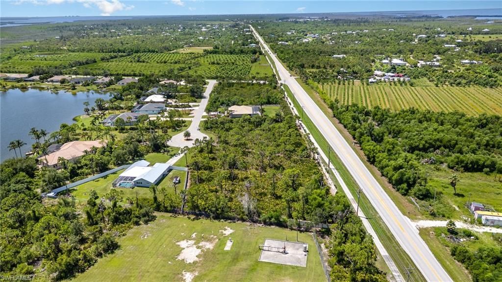 9437 Treasure Lake Ct, Saint James City, FL 33956 Photo