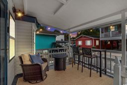 6001 - 1585 S Kings Hwy. photo 4