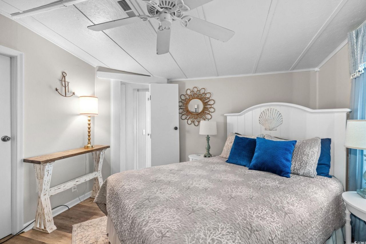 6001 - 1585 S Kings Hwy. Photo 24