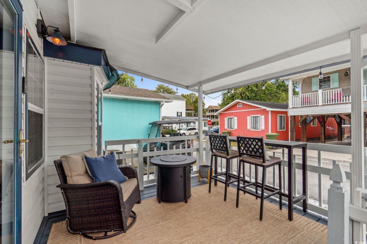 6001 - 1585 S Kings Hwy. Photo 6