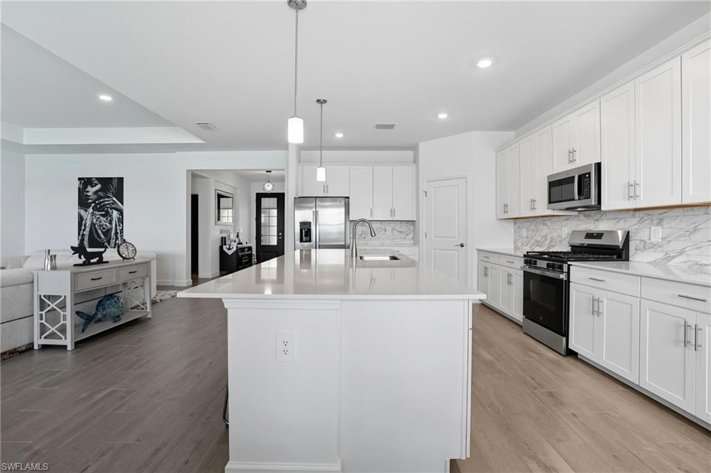 19050 Hanley Blvd, Estero, FL 33928 Photo