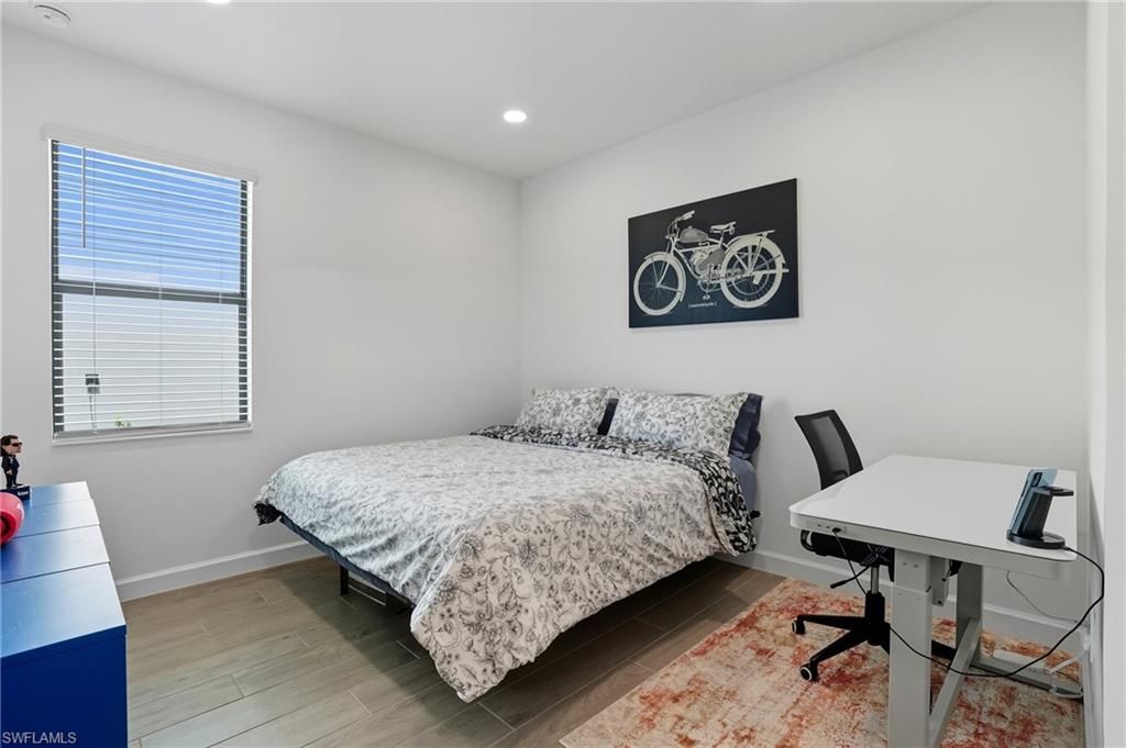 19050 Hanley Blvd, Estero, FL 33928 Photo