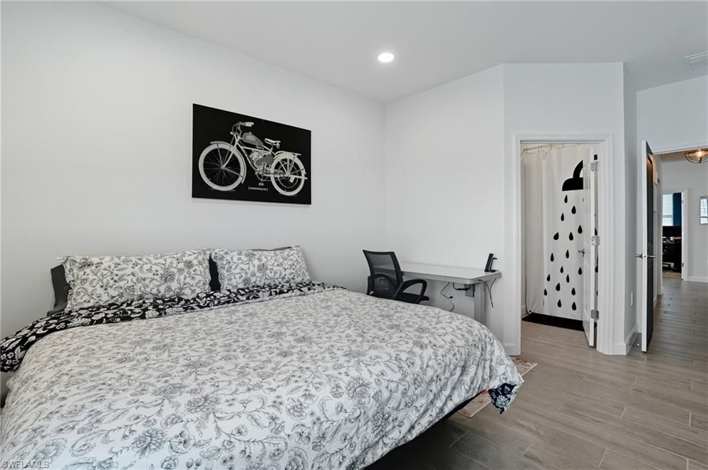 19050 Hanley Blvd, Estero, FL 33928 Photo