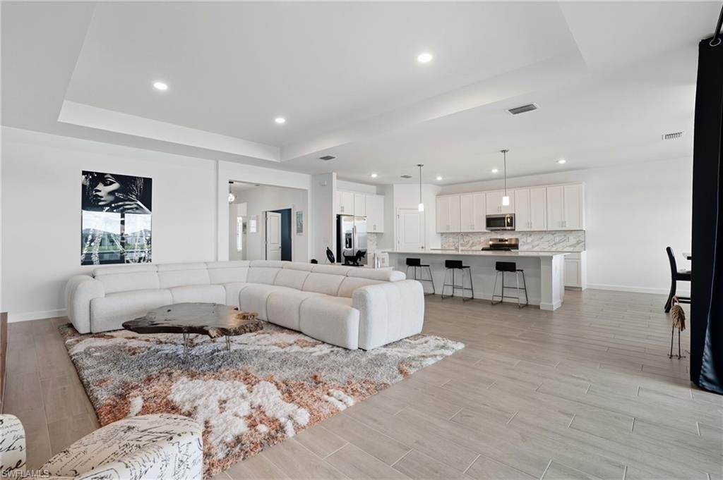19050 Hanley Blvd, Estero, FL 33928 Photo