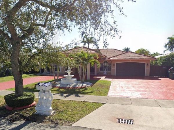 13710 SW 36th St, Miami, FL 33175