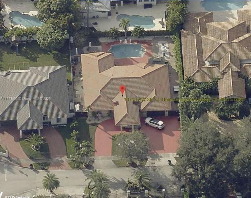 13710 SW 36th St, Miami, FL 33175 Photo