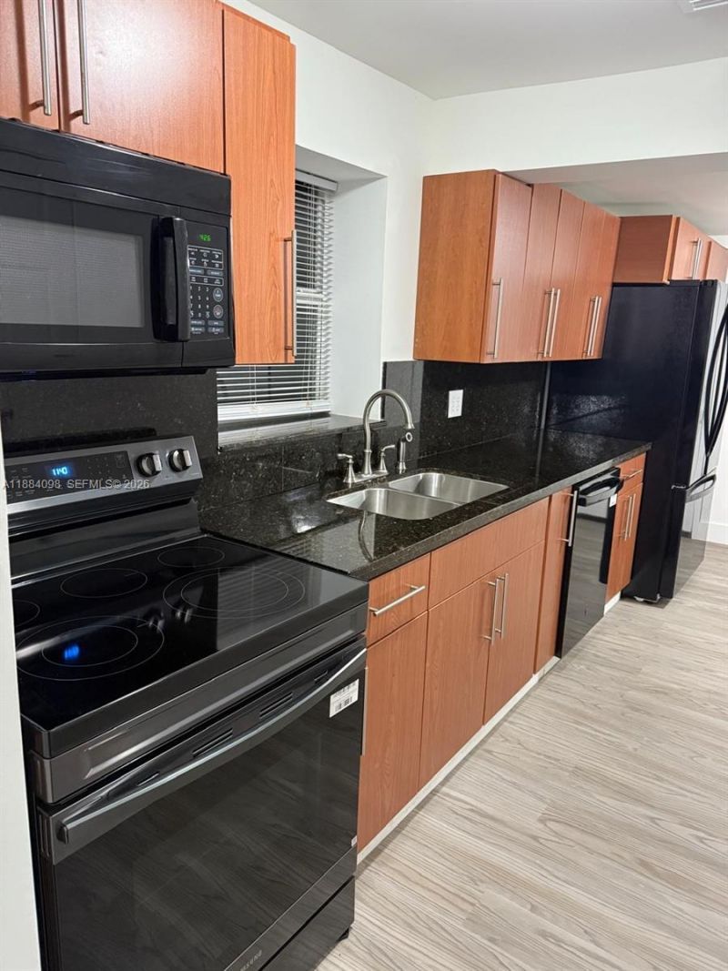 1056 NE Scott Street, Live Oak, FL 32064 Photo