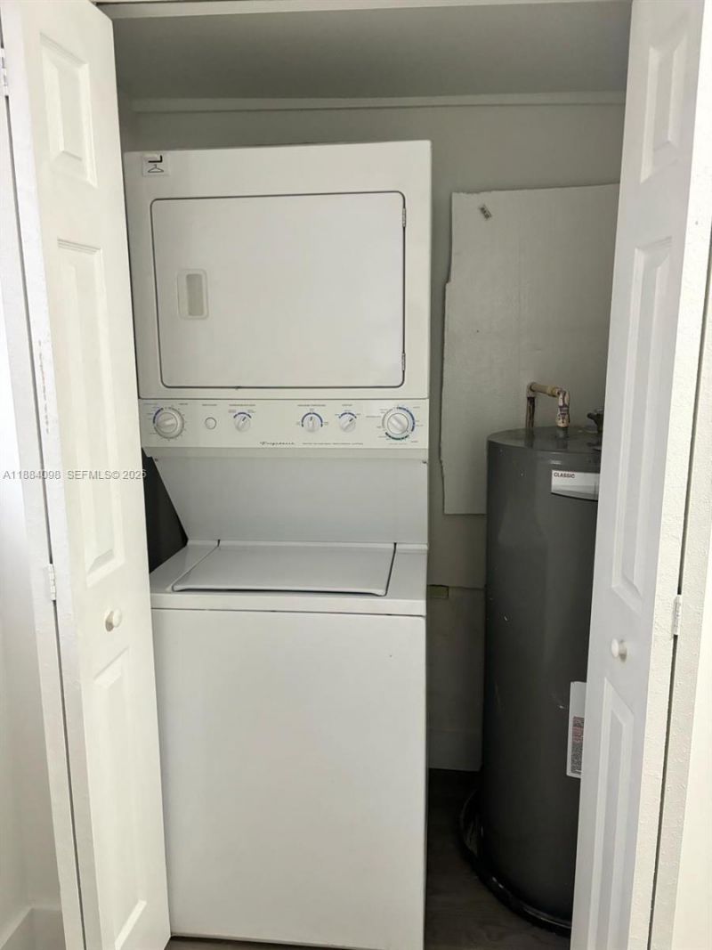 1056 NE Scott Street, Live Oak, FL 32064 Photo