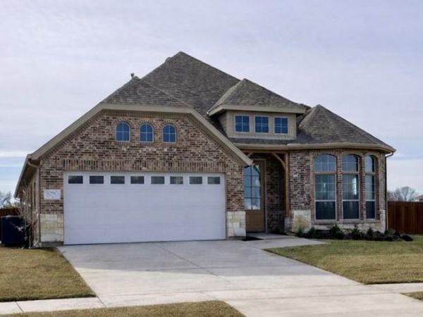 1913 Amber Gate Drive, Anna, TX 75409