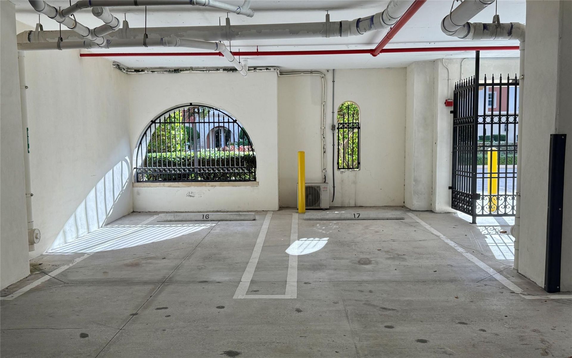 4445 El Mar Drive, Unit 209, Lauderdale by the Sea, FL 33308 Photo