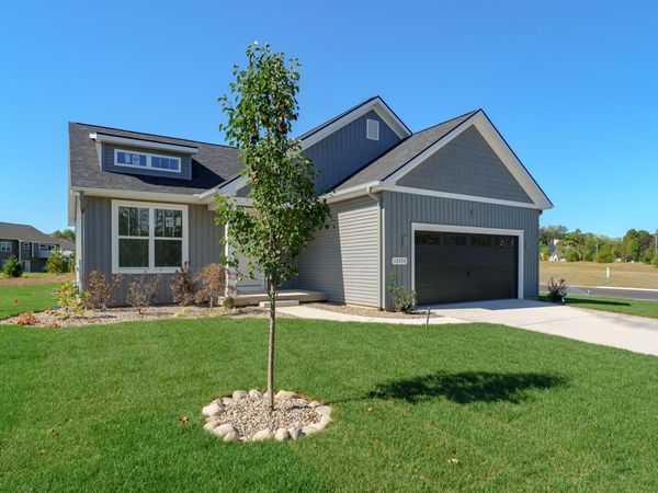 729 Chloe Jane Avenue, Portage, MI 49024