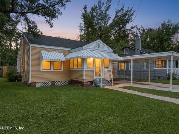 404 DEMPER Drive, Jacksonville, FL 32208