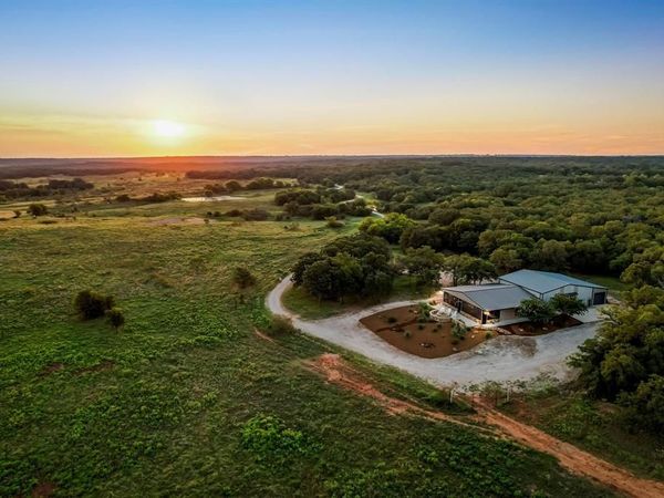 3773 Cottonwood Creek Road, Saint Jo, TX 76265