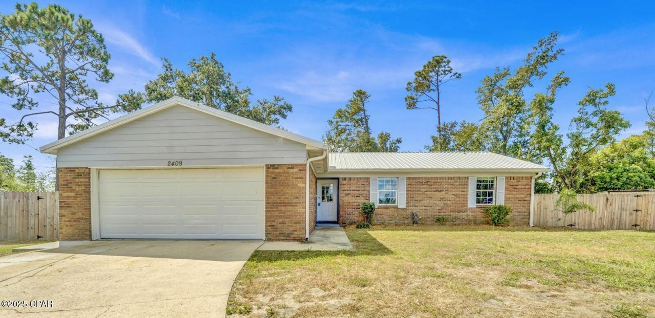 2409 Nicole Drive, Panama City, FL 32405 Main Photo