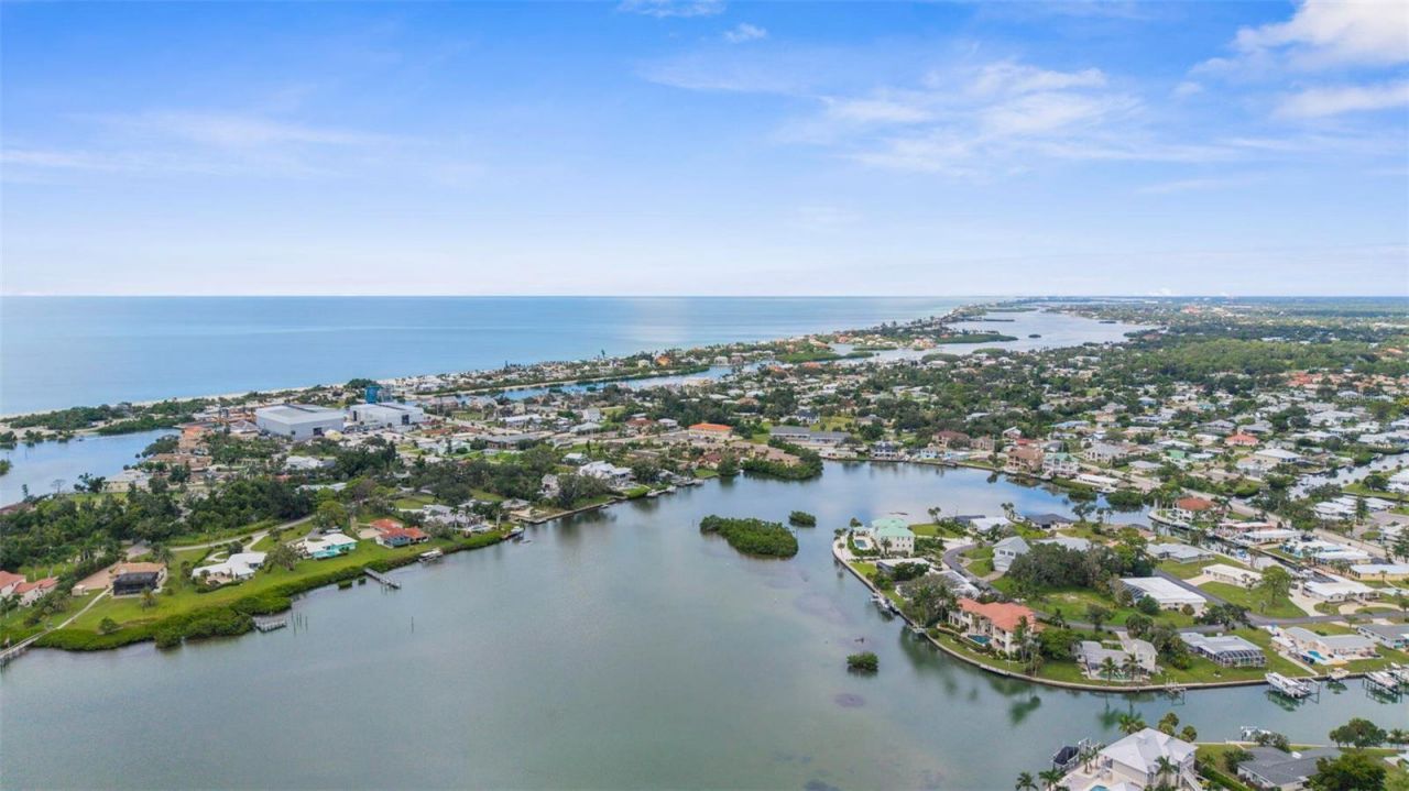 216 Pavonia Road, Nokomis, FL 34275 Photo