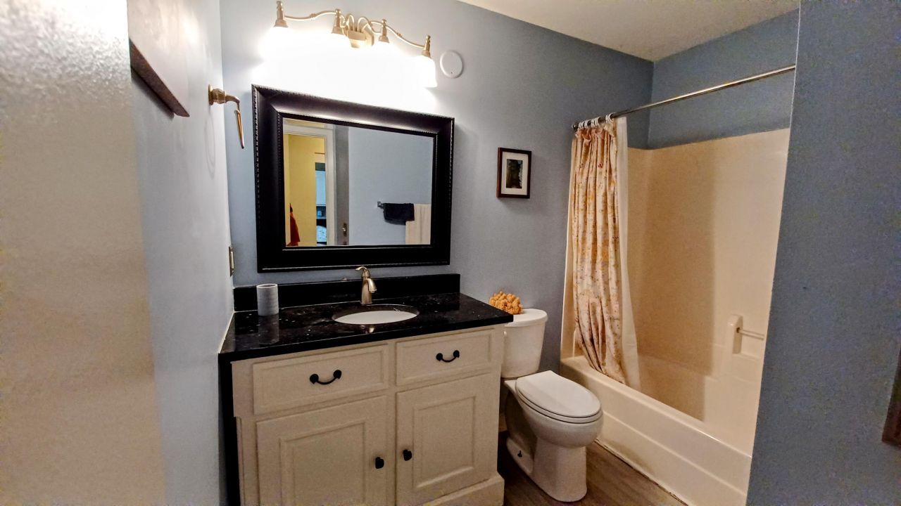 850 Ilex Court Photo 12