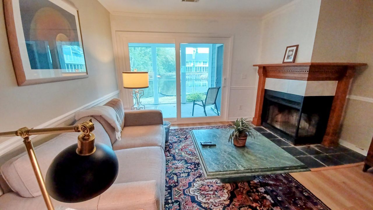 850 Ilex Court Photo 6