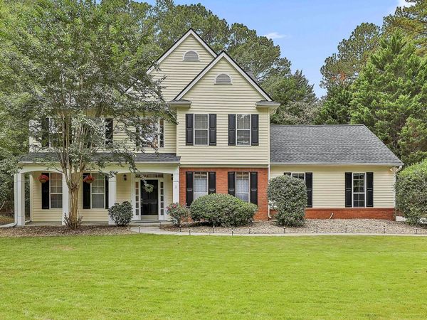 155 W Creek Court, Peachtree City, GA 30269