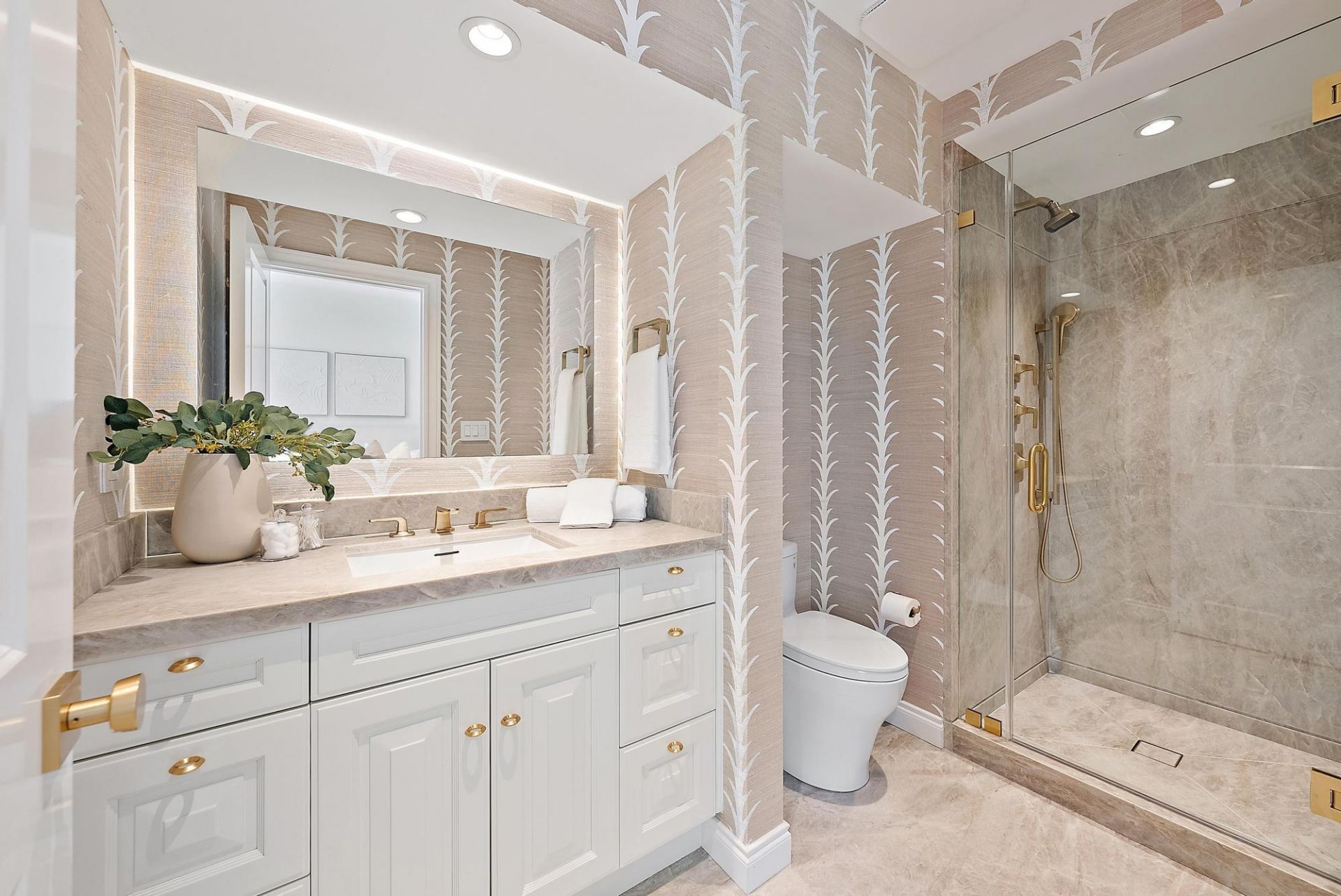 245 Everglade Avenue, Palm Beach, FL 33480 Photo