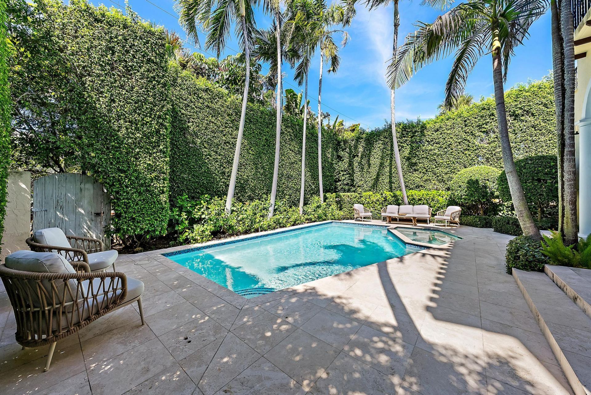 245 Everglade Avenue, Palm Beach, FL 33480 Photo