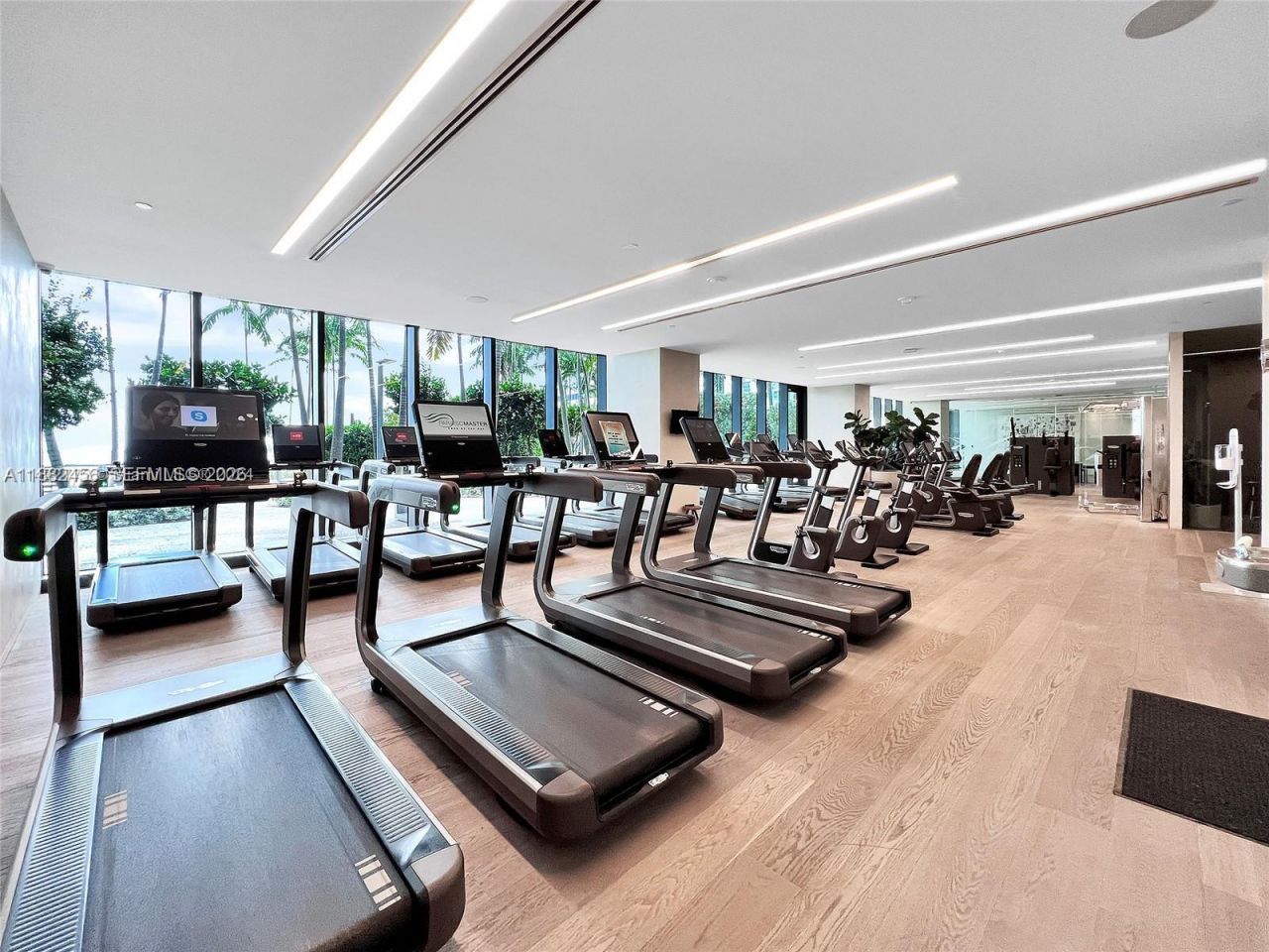 480 NE 31st St, Unit 702, Miami, FL 33137 Photo