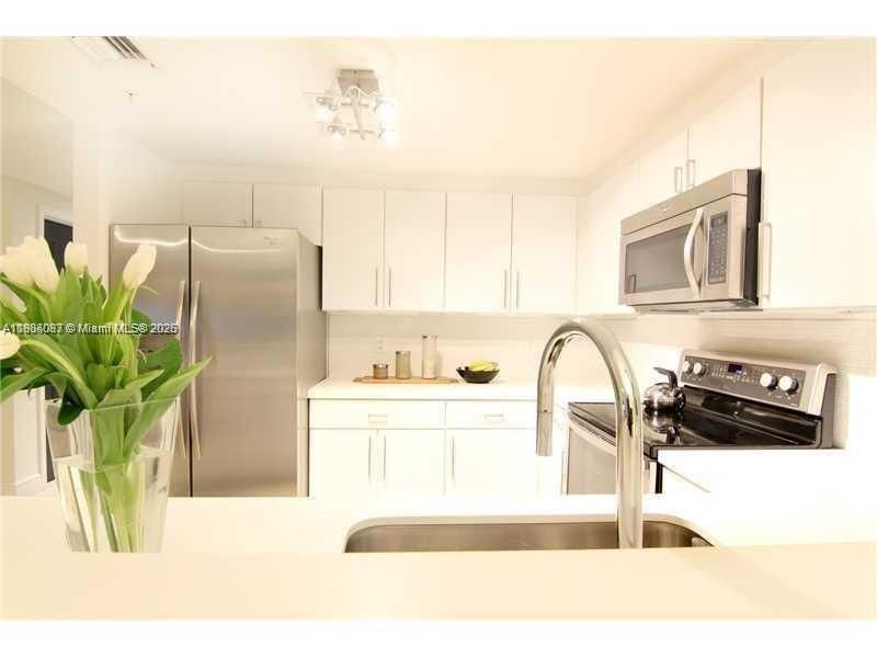 1250 S Miami Ave, Unit 901, Miami, FL 33130 Photo