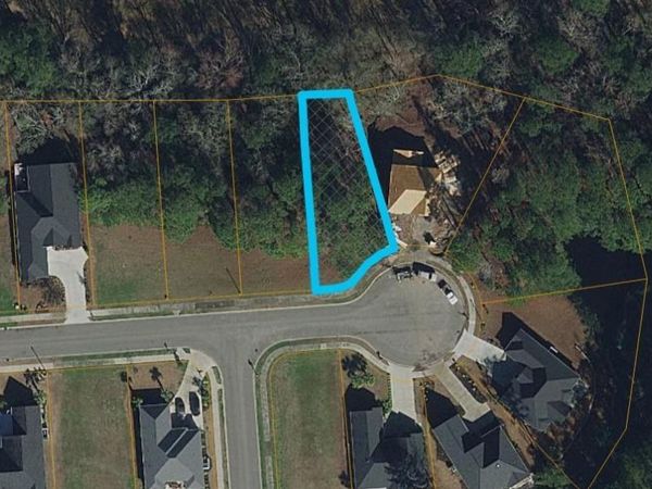 1008 Maccoa Dr., Conway, SC 29526