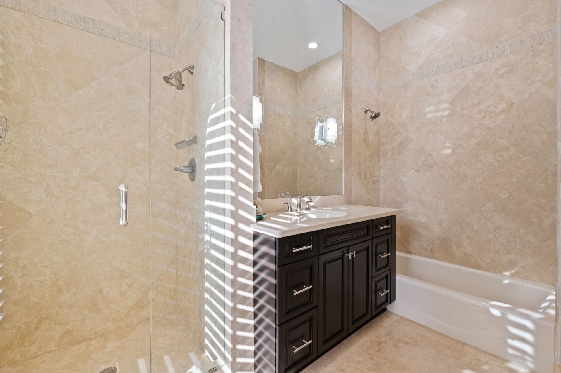 70 N Compass Drive, Fort Lauderdale, FL 33308 Photo