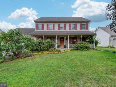 323 ENTERPRISE DRIVE, BIRD IN HAND, PA 17505